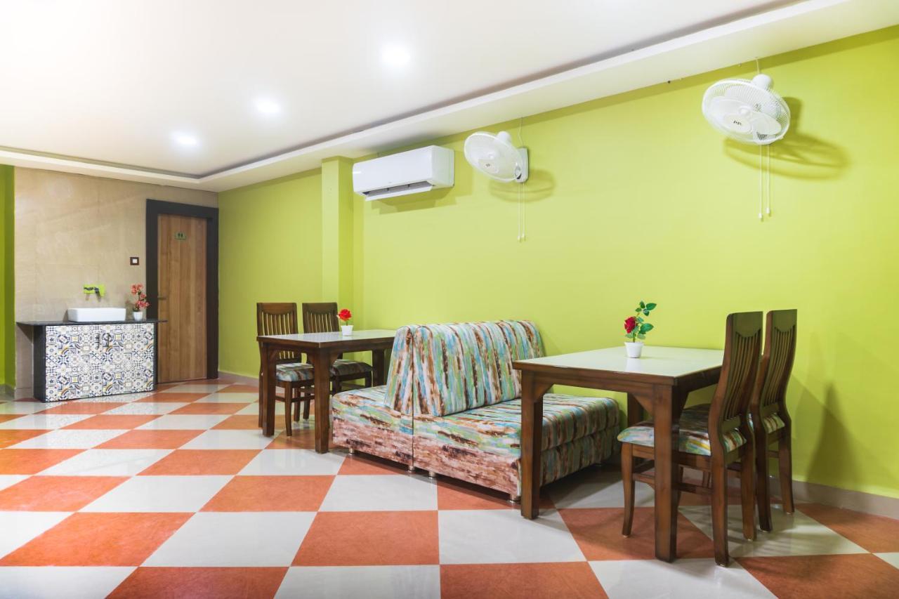 Geet Kavya Inn Bhopal Exterior foto